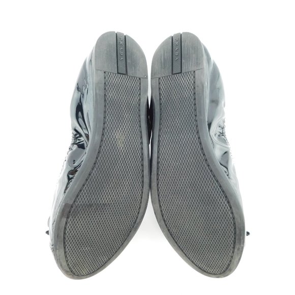 PRADA Logo Bow Black Patent Leather Ballet Flats 37.5 - Picture 5 of 7